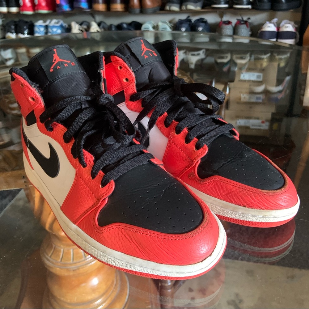 Men’s 9 (42.5) Air Jordan 1 Retro ‘Rare Air Max Orange’